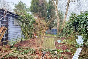 Photo 13- click for photo gallery